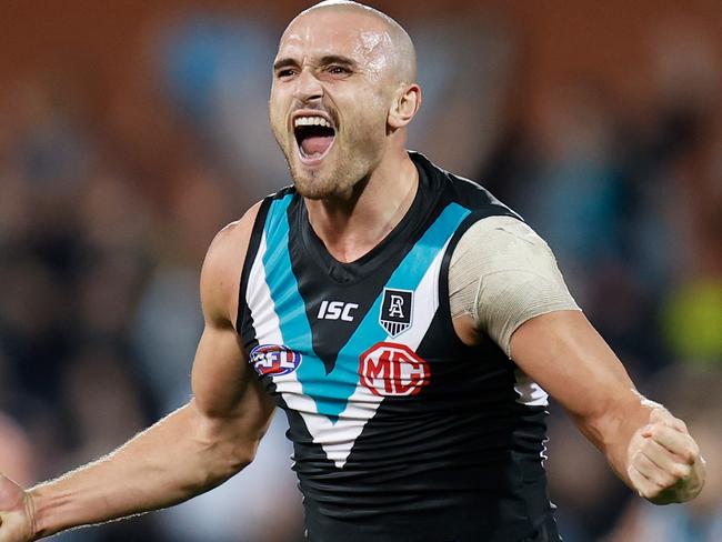 ADELAIDE, AUSTRALIA - OCTOBER 01: Sam Powell-Pepper of the Power celebrates as the final siren sounds during the 2020 AFL First Qualifying Final match between the Port Adelaide Power and the Geelong Cats at Adelaide Oval on October 01, 2020 in Adelaide, Australia. (Photo by Michael Willson/AFL Photos via Getty Images)