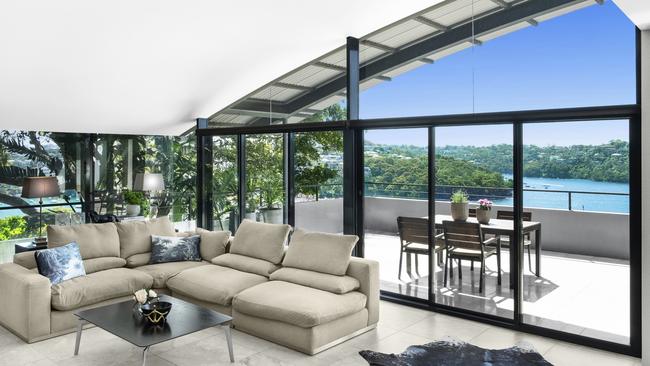 Designed by French architect, Guy de Compiegne, 14 Euryalus Street has spectacular, north facing 180-degree water views across seven suburbs from Clontarf to Cammeray.