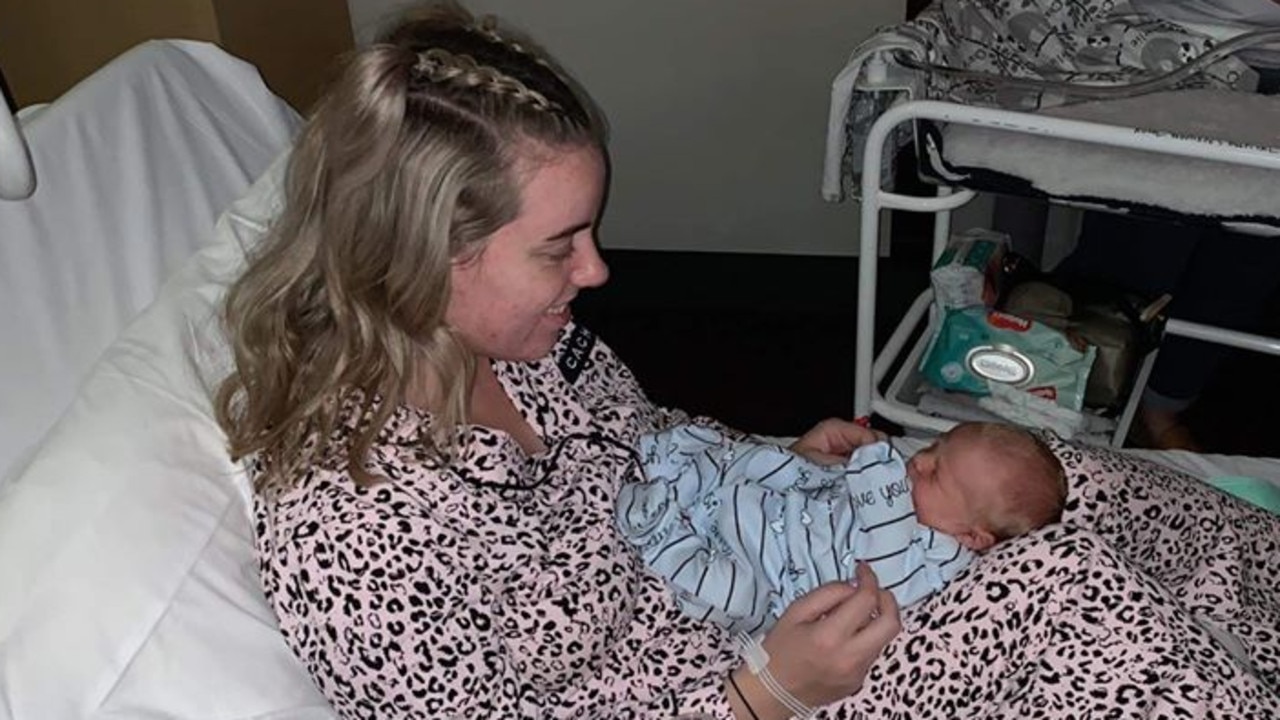 Cystic Fibrosis Sunbury Mum Chloe Brown Raises Money For Son Herald Sun 