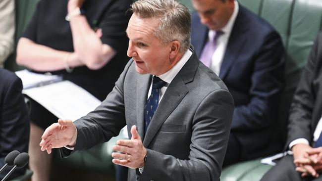 Minister for Climate Change and Energy Chris Bowen has claimed that our cars are thirstier than the US. Picture: NCA NewsWire/Martin Ollman.