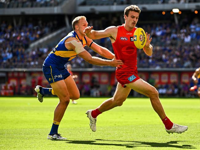 The Suns fear Charlie Ballard has torn his ACL. Picture: Daniel Carson/AFL Photos via Getty Images.