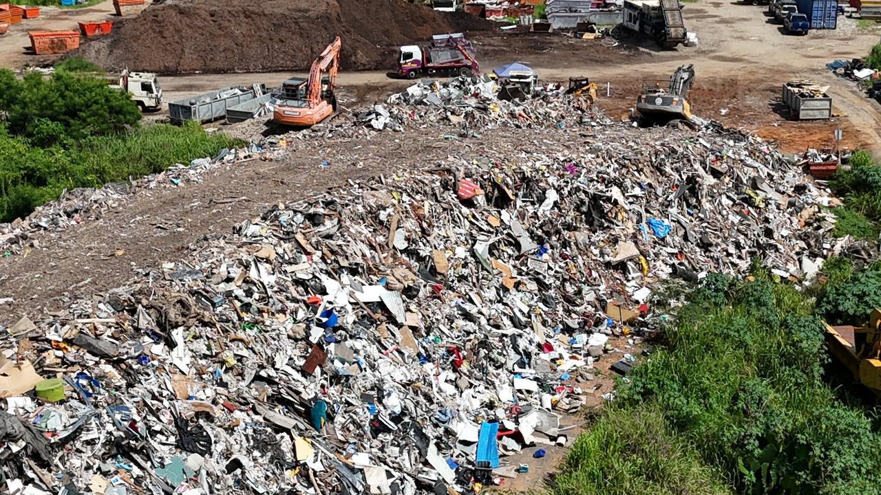 ‘Its cliff of rubbish’: Regulator cracks down Kamerunga eyesore