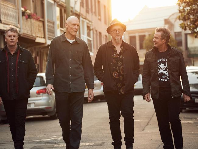 Surprise special guests on new Midnight Oil song