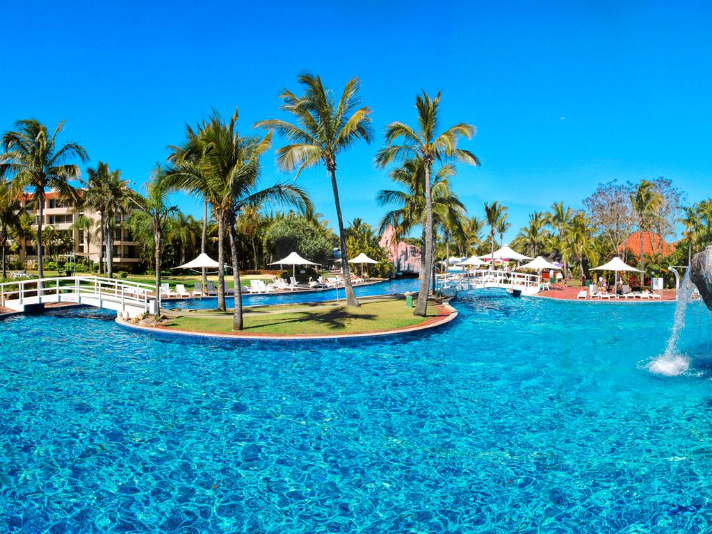 Capricorn Resort Yeppoon Pool Main in operational days.