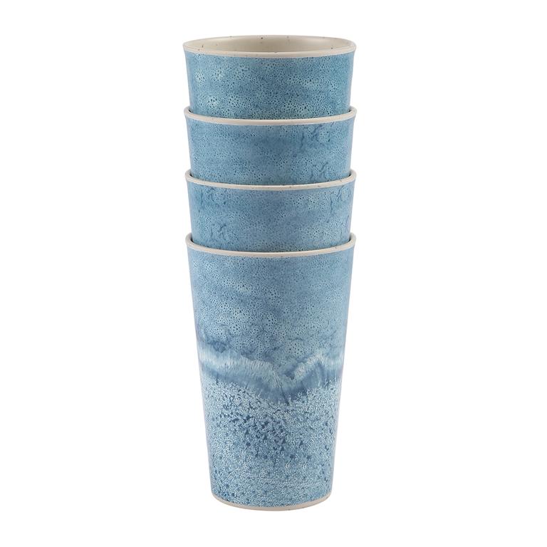 These tumblers are perfect for outdoor entertaining.