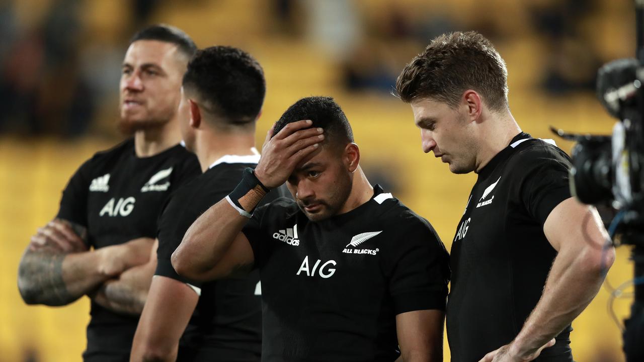 Former All Blacks captain Justin Marshall says the current side is being pressured into mistakes.