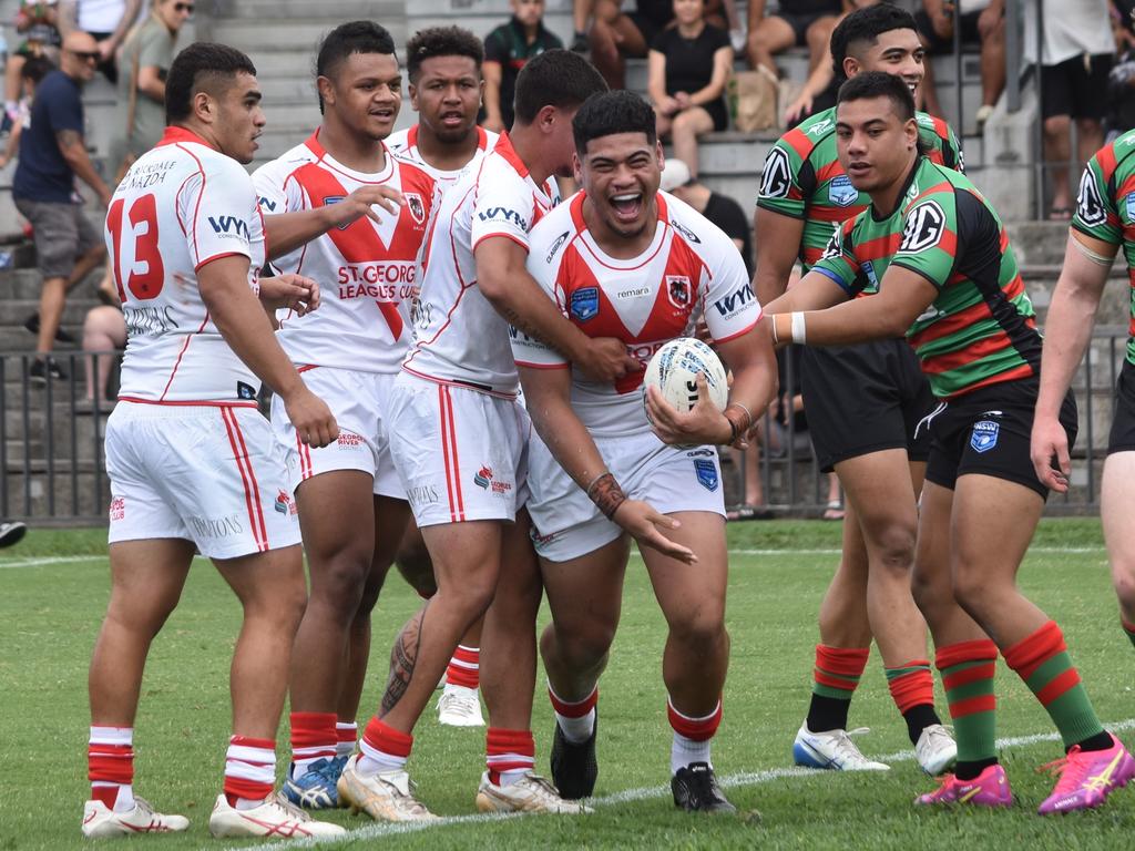 Alex Futialo scores a try. Picture: Sean Teuma