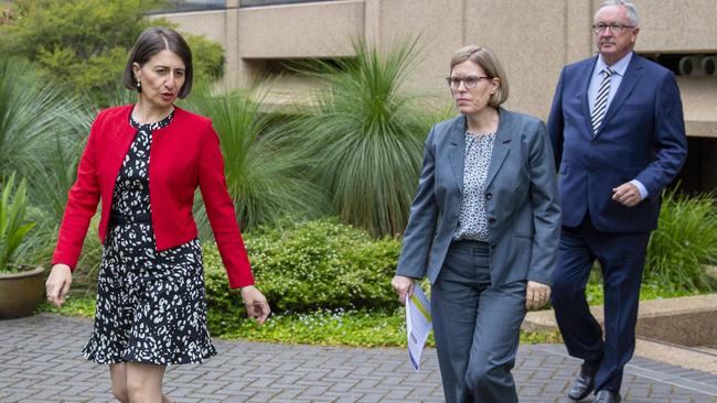 NSW Premier Gladys Berejiklian, NSW chief health officer Dr Kerry Chant and NSW Minister for Health and Medical Research Brad Hazzard at a press conference this morning. Picture: Getty Images