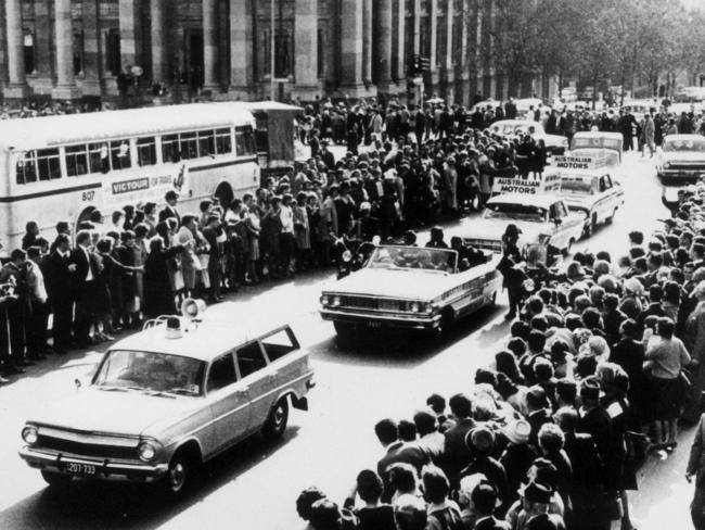 Pop band The Beatles Adelaide visit Jun 1964 - Crowd in King William Street for Town Hall welcome. Picture: News Corp