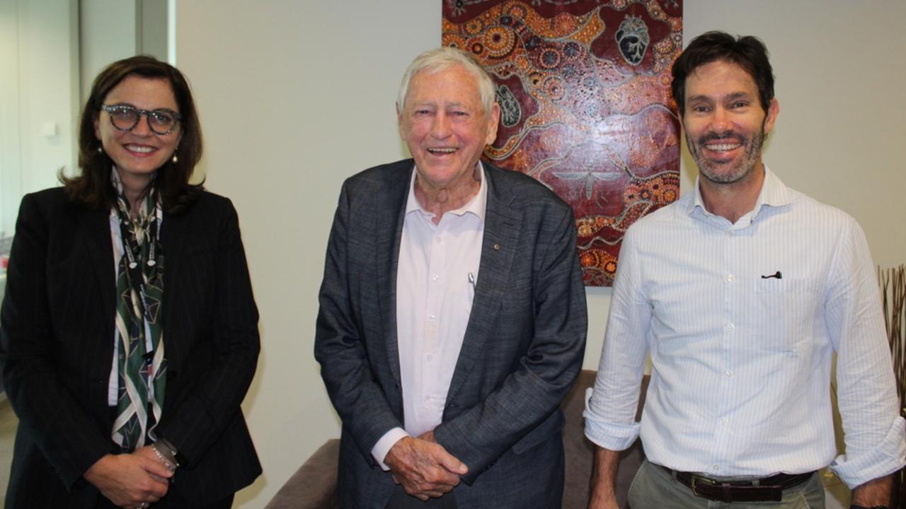 Clive Berghofer toured QIMR Berghofer Medical Research Institute on Thursday. Mr Berghofer with QIMR Director and CEO Professor Fabienne Mackay (left) and Professor David Whiteman (right).