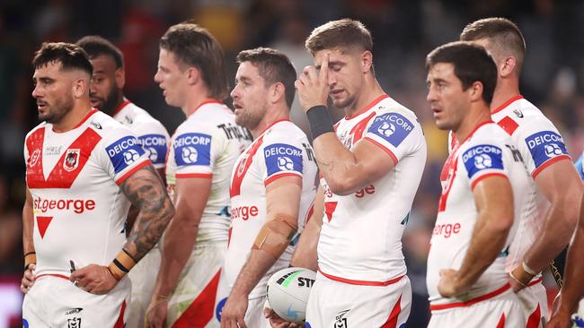 Zac Lomax of the Dragons and his team look dejected again. Photo by Mark Kolbe/Getty Images.