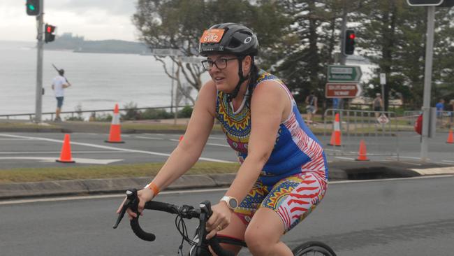 Action from the sprint event at the 2023 Mooloolaba Triathlon.