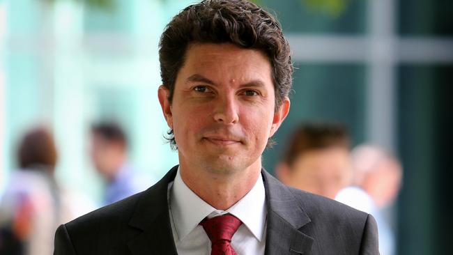 Greens Senator for WA Scott Ludlum wants higher taxes for luxury cars to pay for more electric vehicle charging stations.