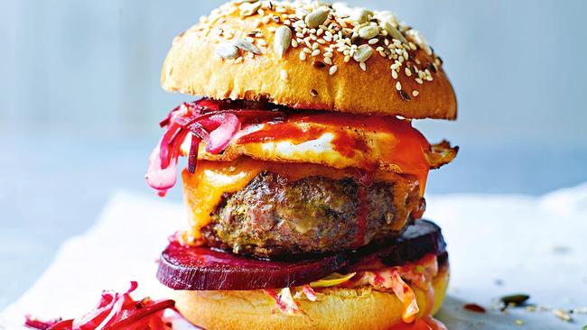 Celebrity chef Jamie Oliver gives his take on the Aussie burger.