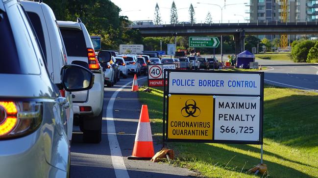 Border controls entering Queensland from NSW.