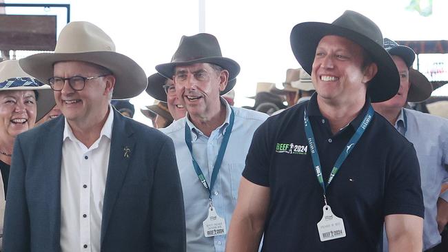 Anthony Albanese and Queensland Premier Steven Miles at Beef Week in Rockhampton. Picture: Annette Dew / Queensland Government