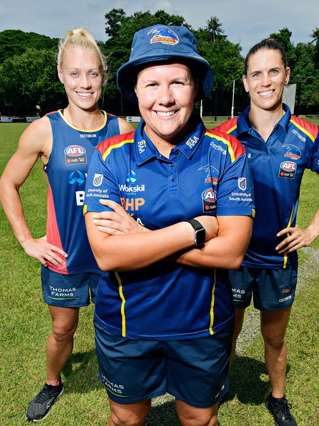 Former Crows coach Bec Goddard with Erin Phillips and Chelsea Randall.