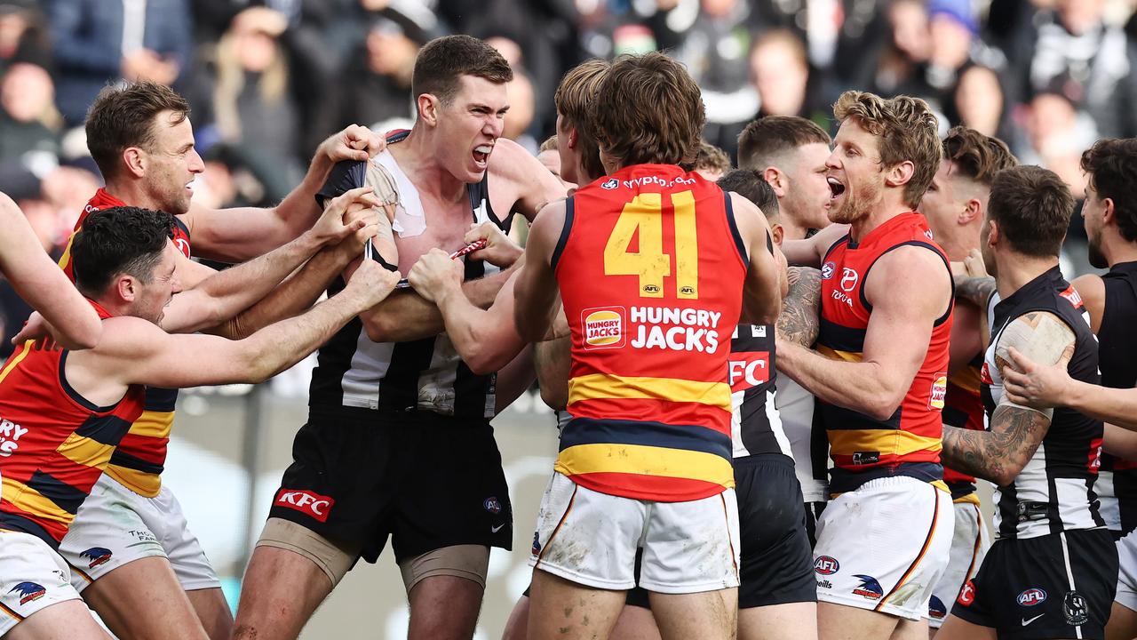 Mason Cox takes on the Crows. Picture: Michael Klein