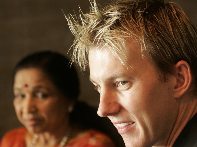 Australian cricketer Brett Lee has made a single with Indian singing sensation Asha Bhosle. Asha is performing at the Opera House with The Kronos Quartet.