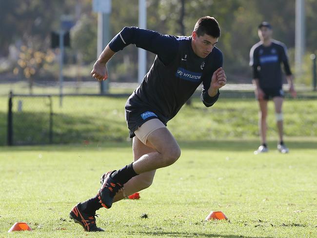 Matthew Kreuzer completes a sprint drill. Picture: Wayne Ludbey