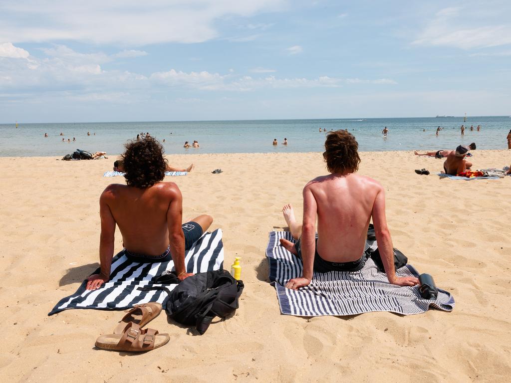 A cool change is set to sweep the state after a weekend of scorching summer heat. Picture: Nadir Kinani