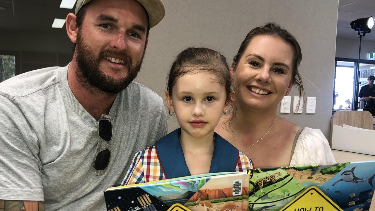 The first day of school in prep at Queensland’s newest primary school Scenic Shores State School for Amirah Callcott with her parents. Pictures; JUDITH KERR