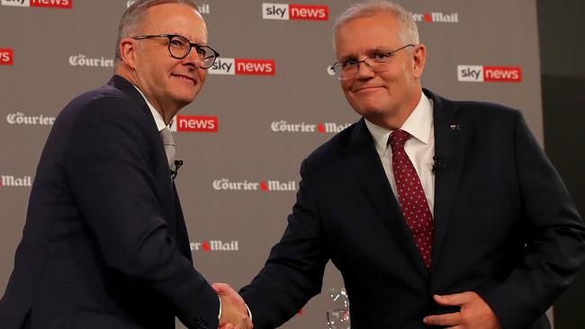 Both the ALP and the Liberal party are making crazy promises to the electorate. Picture: Toby Zerna - Pool/Getty Images