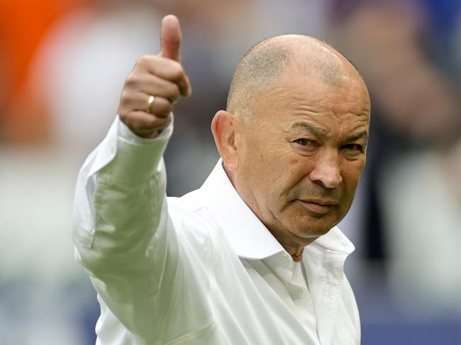 PARIS, FRANCE - AUGUST 27: Eddie Jones, Head Coach of Australia, gestures a thumbs-up ahead of the 2023 Summer International match between France and Australia at Stade de France on August 27, 2023 in Paris, France. (Photo by David Rogers/Getty Images)