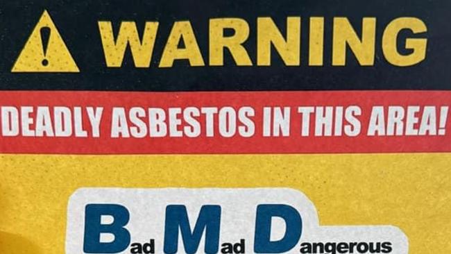 Residents neighbouring a construction site in Brisbane south have received an asbestos warning notice in their letterboxes. Photo: Supplied