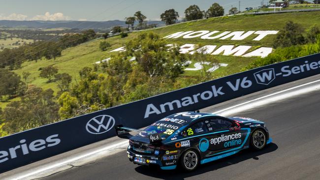 Mostert climbs the mountain on the way to grabbing pole with a sensational lap. Picture: Getty Images