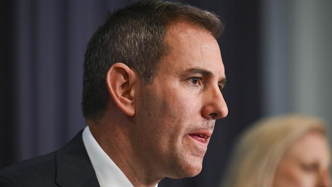 CANBERRA, AUSTRALIA  - NewsWire Photos - December 18, 2024:  Treasurer Jim Chalmers and Minister for Finance Katy Gallagher release the mid-year Budget update during a press conference at Parliament House in Canberra. Picture: NewsWire / Martin Ollman