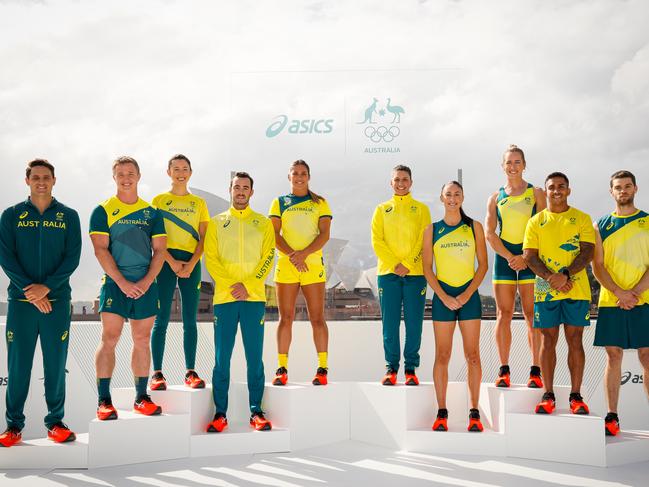 SYDNEY, AUSTRALIA - MARCH 31: Australian athletes pose during the Australian Olympic Team Tokyo 2020 uniform unveiling at the Overseas Passenger Terminal on March 31, 2021 in Sydney, Australia. (Photo by Hanna Lassen/Getty Images)