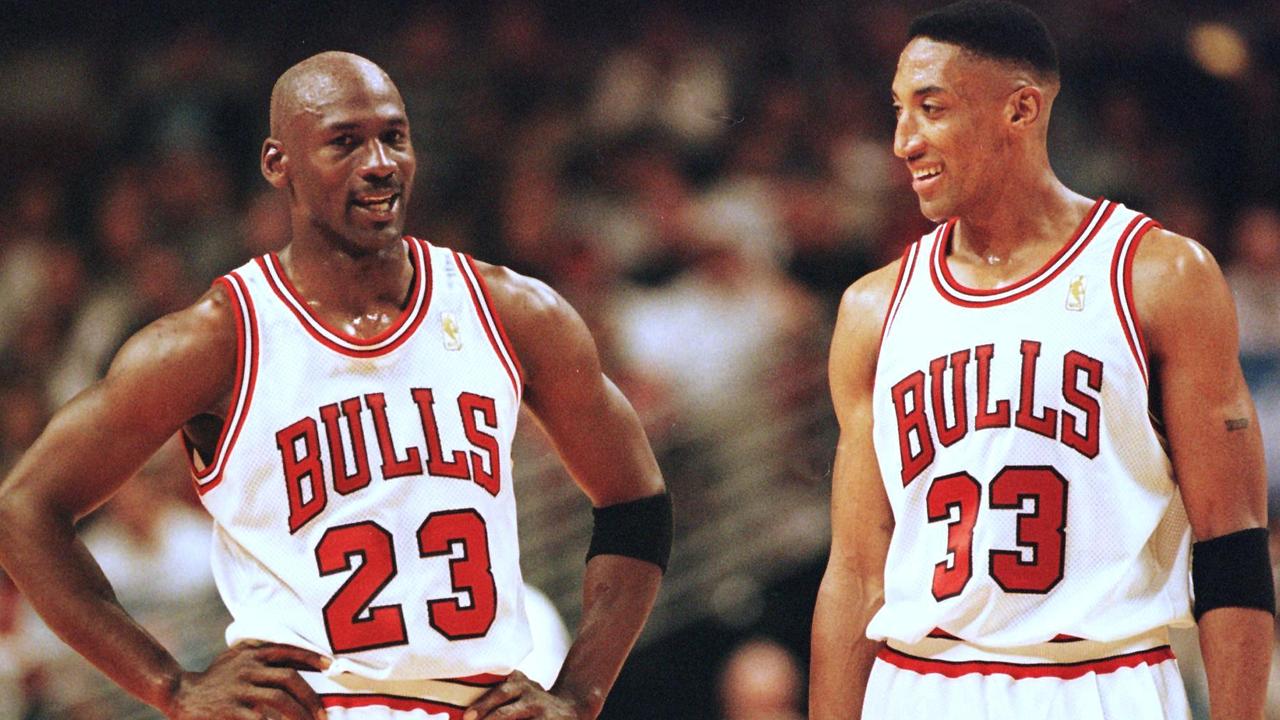 Michael Jordan (L) and Scottie Pippen (R) of the Chicago Bulls during the height of their fame in the 1990s. Photo: Vincent Laforet.