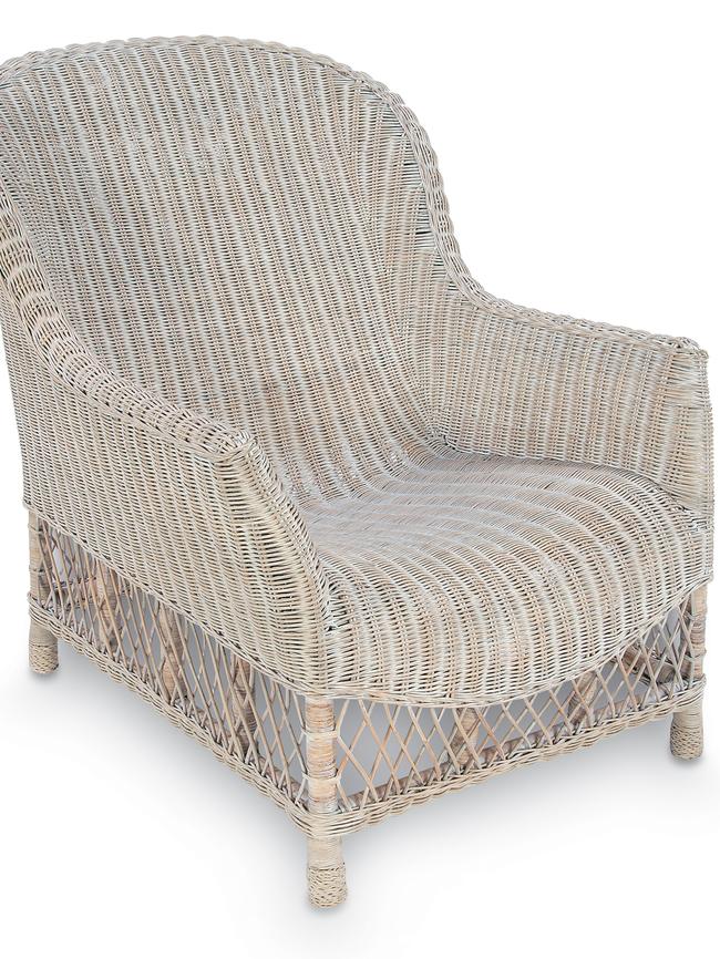 Rattan Lattice Gable Lounge Chair.