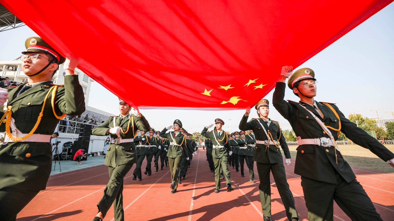 Le président Xi Jinping ordonne à l’armée chinoise de se préparer à la guerre car la sécurité nationale est “de plus en plus instable et incertaine”