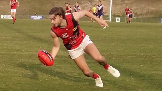 Lachlan Stuckey booted two majors as Knox posted its first win of the season out at Templestowe on Saturday.