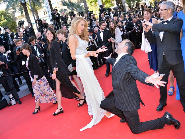 One man puts his heart on the line for Blake Lively at Cannes.