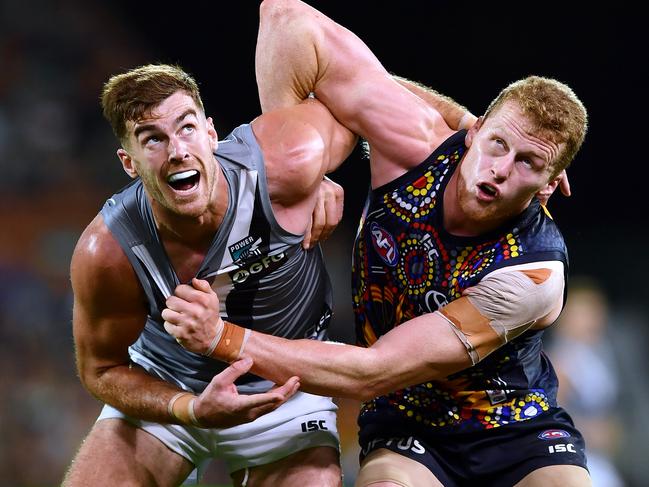 Crows ruckman Reilly O’Brien battles Port’s Scott Lycett during the round 16 Showdown between the two clubs. Picture: MARK BRAKE/GETTY IMAGES