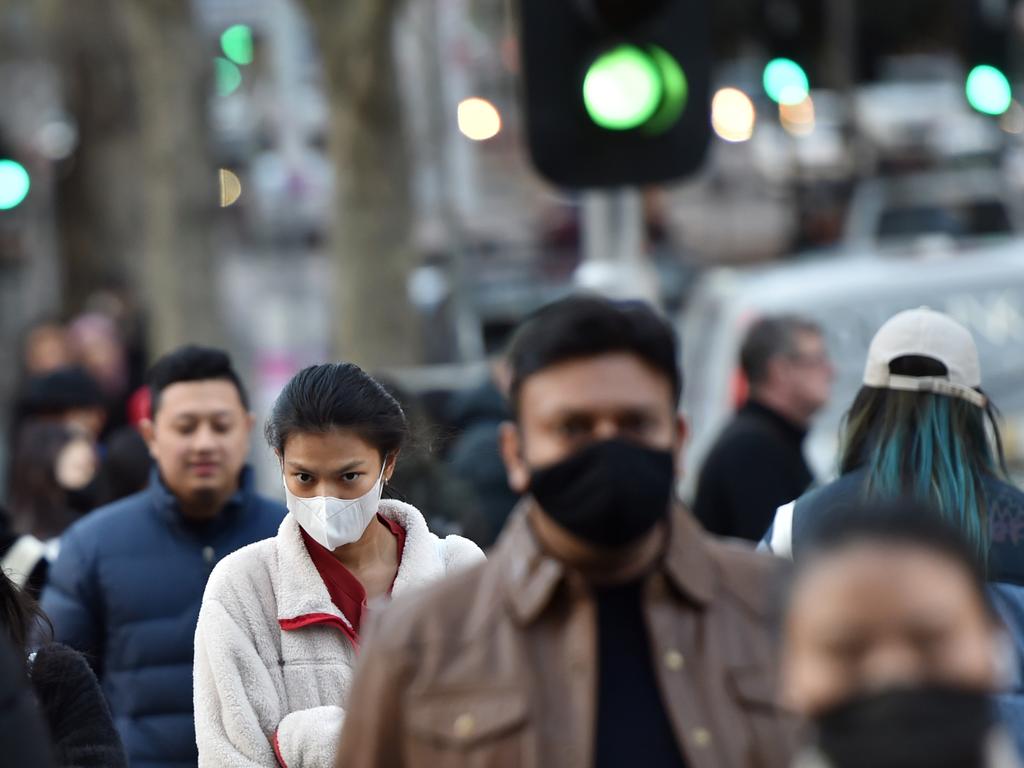 People have been advised to wear masks, as Covid cases soar. Picture: NCA NewsWire / Nicki Connolly