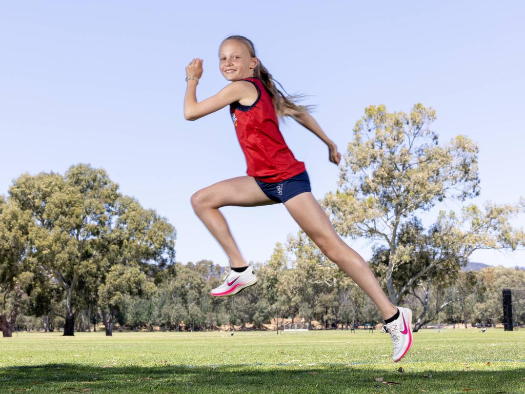 ADELAIDE, AUSTRALIA - Advertiser Photos NOVEMBER 21, 2023: Tilly Williams, 11, has broken a record for fastest 5000m run at the SA State Championships Women's 5000m Open A-grade Final on Friday, November 17. Picture:  Emma Brasier
