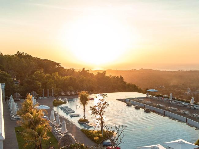 The main pool at sunset. Picture: Marriott International