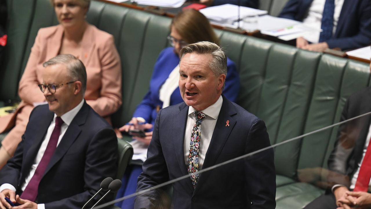 Energy Minister Chris Bowen. Picture: NCA NewsWire / Martin Ollman