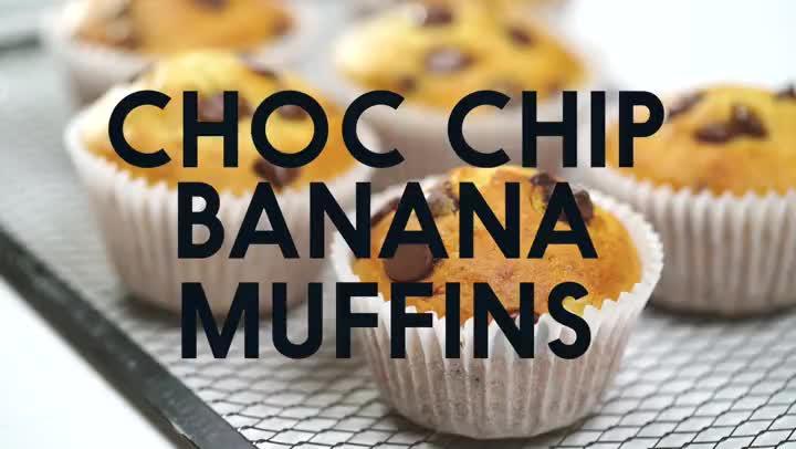 Choc chip banana muffins