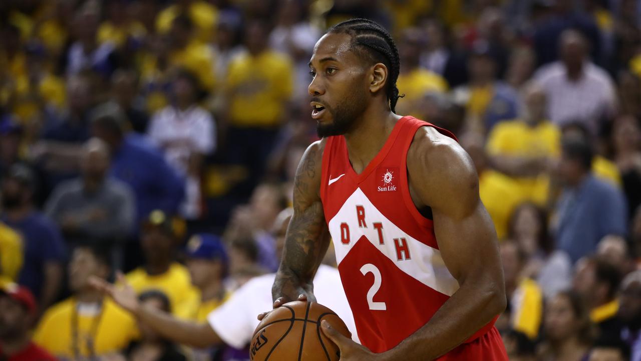 Kawhi best sale claw nike