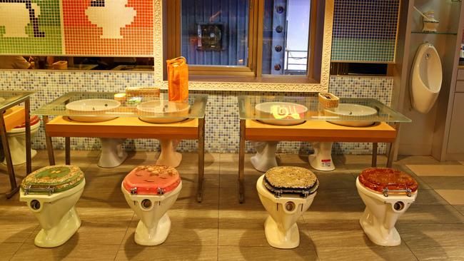 Taiwan's Toilet-Themed Cafe AKA The Poop Cafe