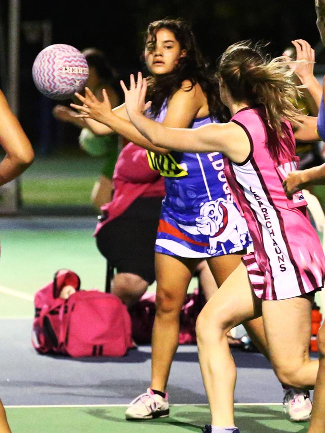 2019 Cairns Netball Association Senior Division 1 match between Leprechauns and Trinity Beach Bulldogs. Bulldogs' Shiianne Barlow. PICTURE: BRENDAN RADKE