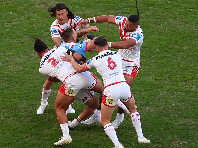 NRL 2024 RD08 St. George Illawarra Dragons v Sydney Roosters - Mosese Suli, HIA, Injury NRL PHOTOS