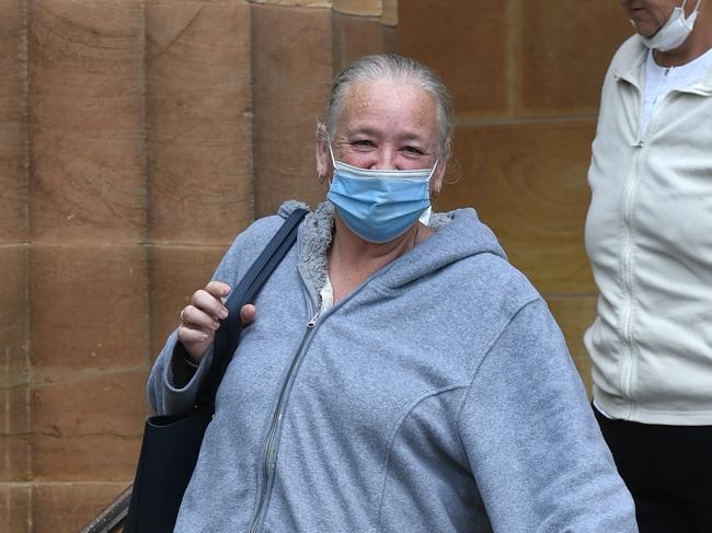 ADELAIDE, AUSTRALIA. NCA NewsWire Photo, 26th October, 2022. (Left) Dianne Davis charged with money laundering, leaves the Magistrate court. Picture: NCA NewsWire / Tricia Watkinson