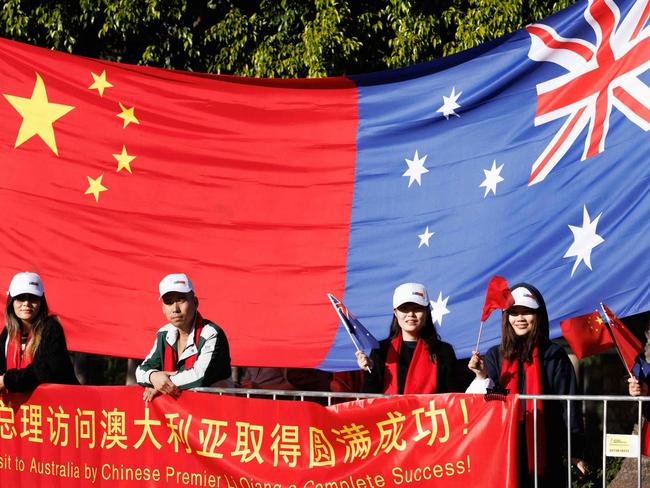 PERTH, AUSTRALIA. NewsWire Photos. JUNE 18, 2024. Members of the Australian-Chinese community await the arrival of China's Premier Li Qiang and Australian Prime Minister Anthony Albanese to Kings Park before an Australia-China CEO Roundtable in Perth on June 18, 2024. Picture: NewsWire Photos/ Richard Wainwright/ POOL