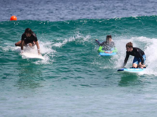 SYDNEY, AUSTRALIA - Newswire Photos JANUARY 02, 2022: People are seen enjoying the summer sun at Bondi Beach. Picture: NCA Newswire / Gaye Gerard